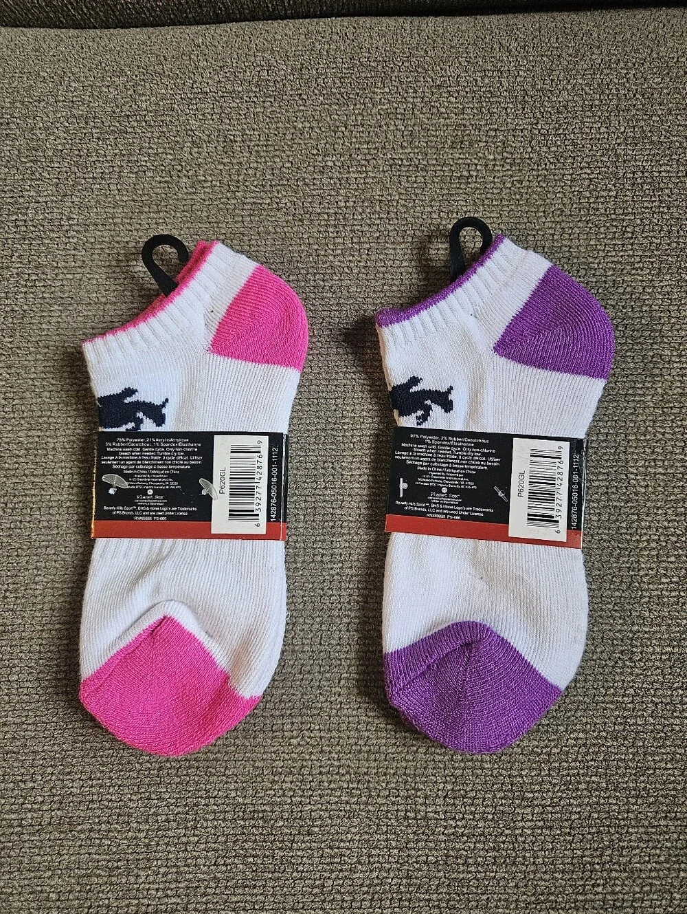 NWT 2 pairs Beverly Hills Sport performance ankle socks